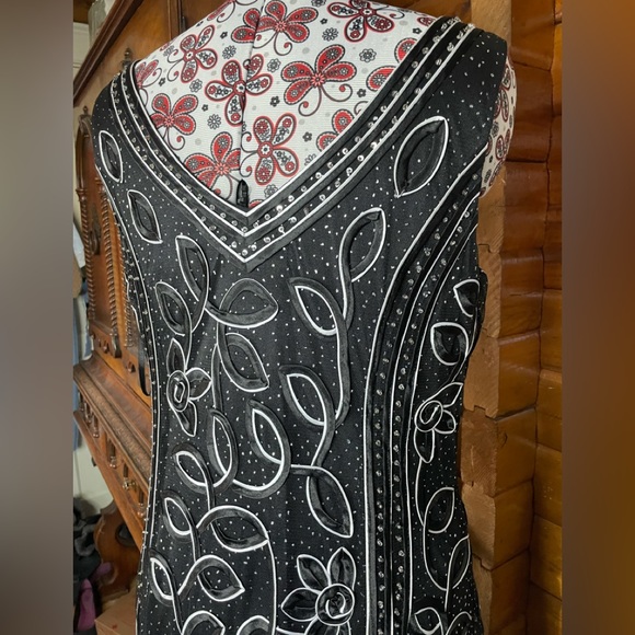 Goya Gorgeous Dress - Picture 9 of 15